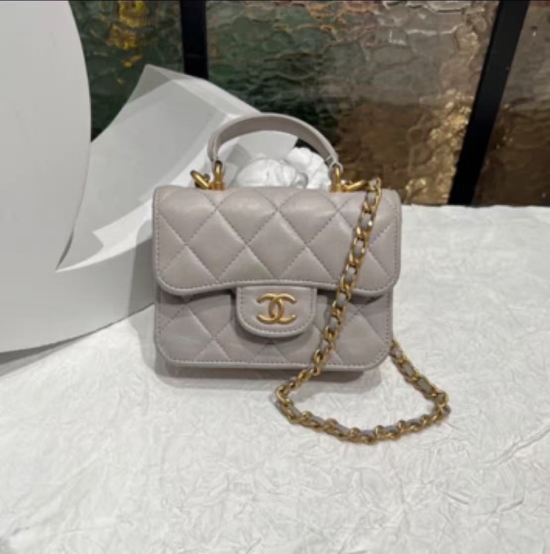 95新 Chanel/香奈儿 Chanel灰色盖口包