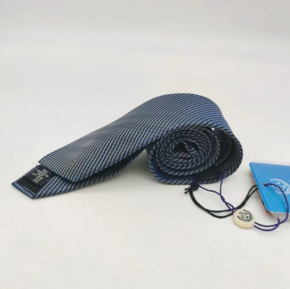 全新未使用 Givenchy/纪梵希 纪梵希深蓝色领带